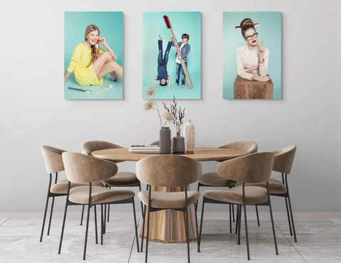 Playfull portraits blue